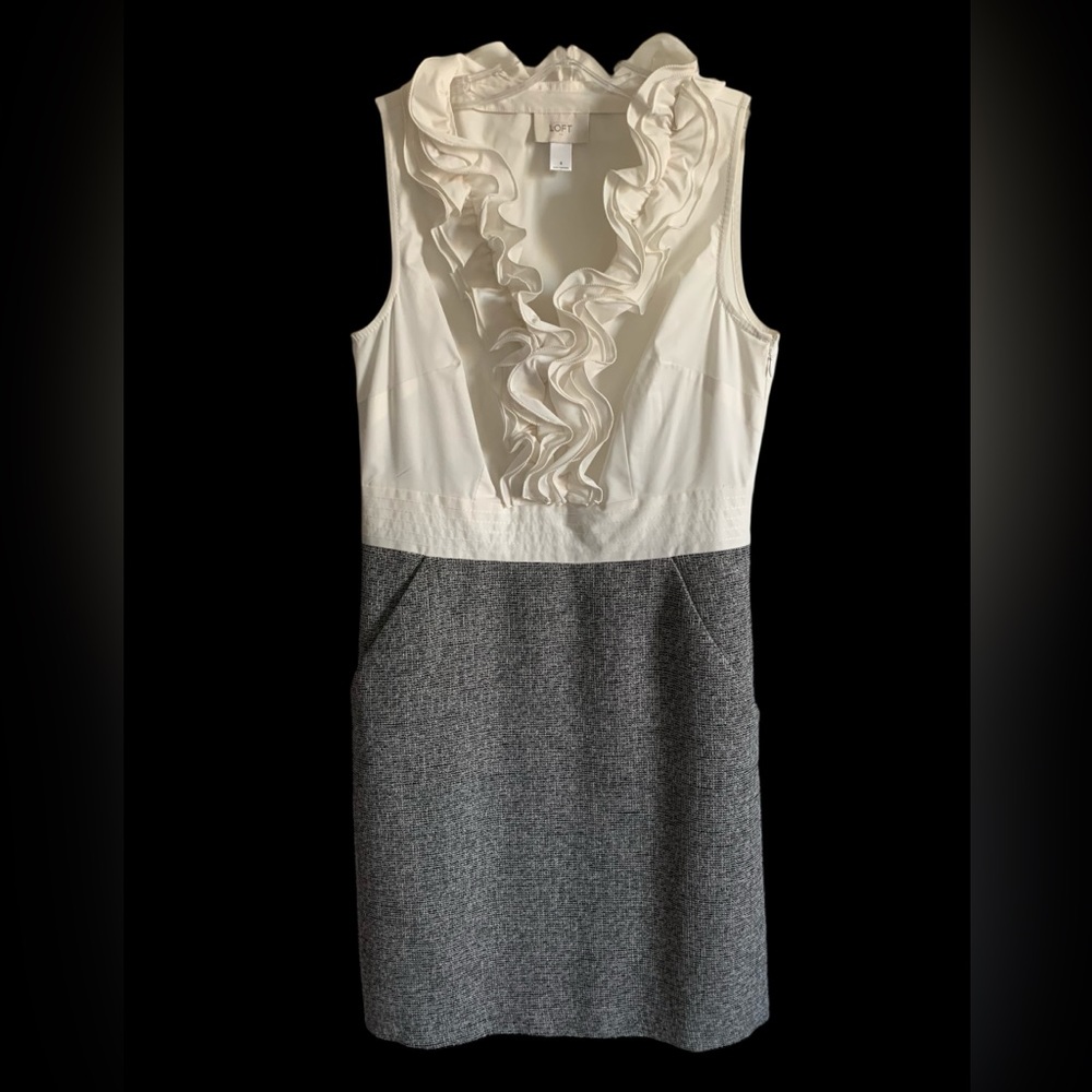 Loft Sz 4 Ruffle V neck Dress